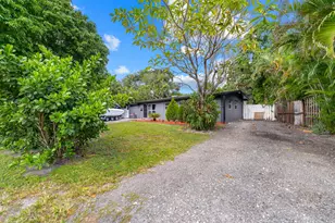 2869 SW 13th Ct, Fort Lauderdale, FL 33312 - Photo 31