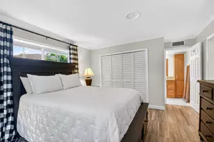 2842 SW 4th St, Boynton Beach, FL 33435 - Photo 23