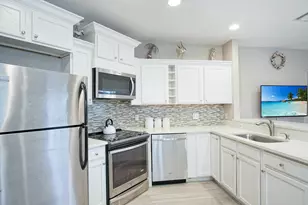 8320 Mulligan Cir, Port Saint Lucie, FL 34986 - Photo 3