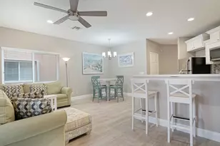 8320 Mulligan Cir, Port Saint Lucie, FL 34986 - Photo 7
