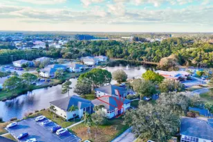 31 Lake Vista Trail, Port Saint Lucie, FL 34952 - Photo 35