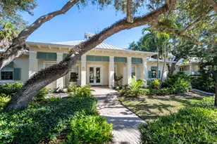 401 S Palm Island Cir, Vero Beach, FL 32963 - Photo 33