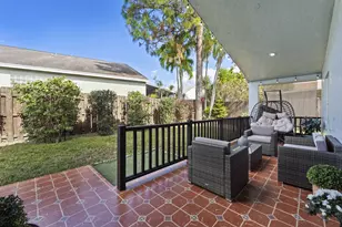 103 Saratoga Blvd E, Royal Palm Beach, FL 33411 - Photo 31