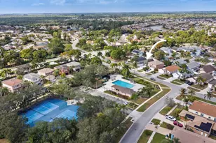 103 Saratoga Blvd E, Royal Palm Beach, FL 33411 - Photo 35