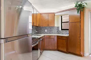 5701 Camino Del Sol, Boca Raton, FL 33433 - Photo 3