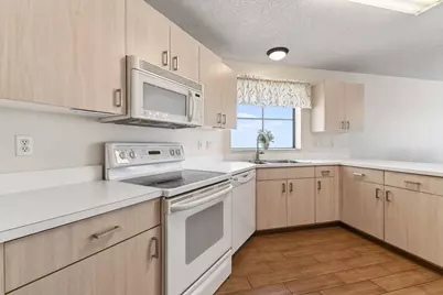 111 Weybridge Circle #C, Royal Palm Beach, FL 33411 - Photo 9