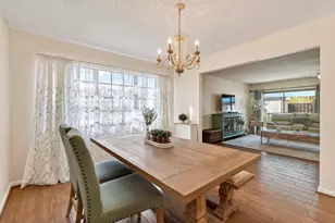 111 Weybridge Cir, Royal Palm Beach, FL 33411 - Photo 17