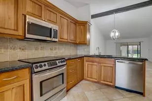 540 Shady Pine Way, Greenacres, FL 33415 - Photo 5