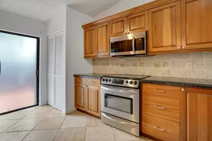 540 Shady Pine Way, Greenacres, FL 33415 - Photo 7