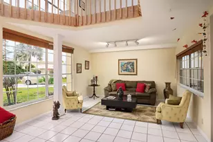 18205 SE Fairview Cir, Jupiter, FL 33469 - Photo 5