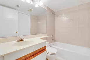 122 Bay Colony Dr N, Juno Beach, FL 33408 - Photo 27