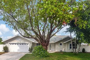 843 Azalea Dr, Royal Palm Beach, FL 33411 - Photo 1