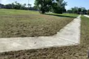 84 SW 1st Ct, Deerfield Beach, FL 33441 - Photo 5