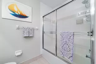 6105 Lake Hibiscus Dr, Delray Beach, FL 33484 - Photo 19