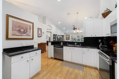 6105 Lake Hibiscus Drive, Delray Beach, FL 33484 - Photo 13