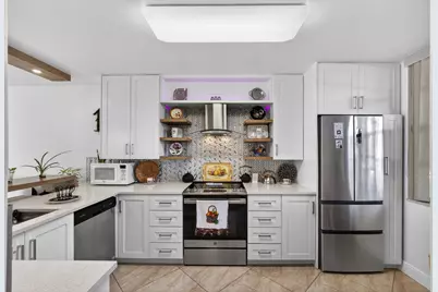 3716 Whitehall Drive #203, West Palm Beach, FL 33401 - Photo 5