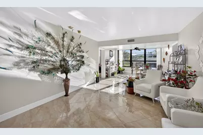 3716 Whitehall Drive #203, West Palm Beach, FL 33401 - Photo 9