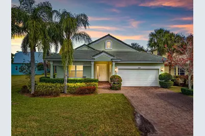 104 NW Willow Grove Avenue, Port Saint Lucie, FL 34986 - Photo 1