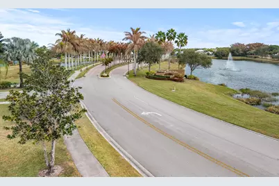 104 NW Willow Grove Avenue, Port Saint Lucie, FL 34986 - Photo 43