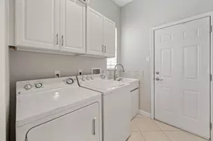 104 NW Willow Grove Ave, Port Saint Lucie, FL 34986 - Photo 19