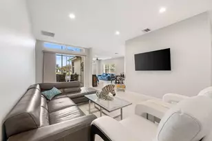 104 NW Willow Grove Ave, Port Saint Lucie, FL 34986 - Photo 9