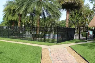 13125 Chadwick Ct, Wellington, FL 33414 - Photo 17