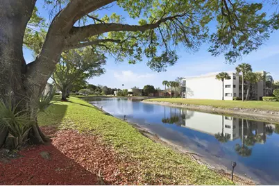 15378 Lakes Of Delray Boulevard #33, Delray Beach, FL 33484 - Photo 7