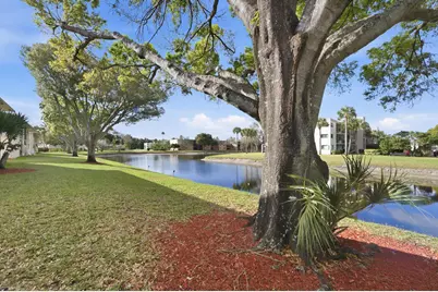 15378 Lakes Of Delray Boulevard #33, Delray Beach, FL 33484 - Photo 5