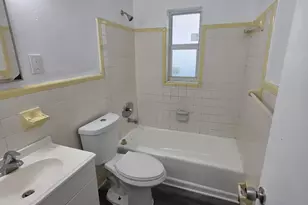 1021 Henrietta Ave, West Palm Beach, FL 33401 - Photo 9