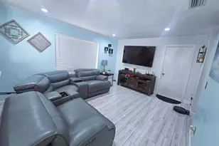 5885 Northpointe Ln, Boynton Beach, FL 33437 - Photo 9