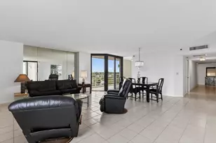 176 Helios Dr, Jupiter, FL 33477 - Photo 7