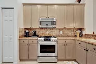 10732 Grande Blvd, West Palm Beach, FL 33412 - Photo 5