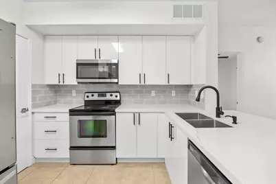 158 SW Peacock Boulevard #30-104, Port Saint Lucie, FL 34986 - Photo 9