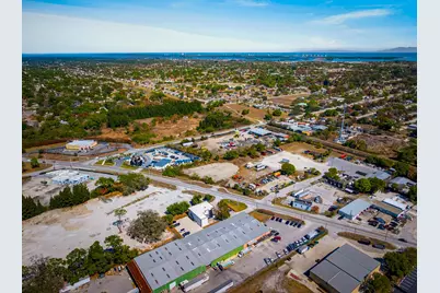 405 Angle Road, Fort Pierce, FL 34947 - Photo 15