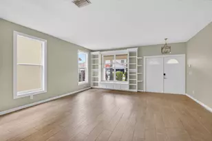 18196 Clear Brook Circle Circle, Boca Raton, FL 33498 - Photo 5