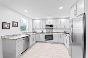 7833 Sabal Lake Dr, Port Saint Lucie, FL 34986 - Photo 63