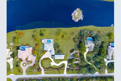 7833 Sabal Lake Drive, Port Saint Lucie, FL 34986 - Photo 95