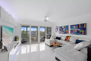 1523 E Hillsboro Blvd, Deerfield Beach, FL 33441 - Photo 3