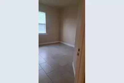 301 SE Bayview Terrace, Port Saint Lucie, FL 34983 - Photo 7