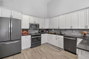 9842 Boca Gardens Trail, Boca Raton, FL 33496 - Photo 15