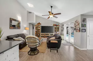 9842 Boca Gardens Trail, Boca Raton, FL 33496 - Photo 9