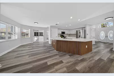 5407 NW Chicopa Street, Port Saint Lucie, FL 34983 - Photo 7