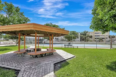 4000 NW 44th Avenue #113, Lauderdale Lakes, FL 33319 - Photo 31