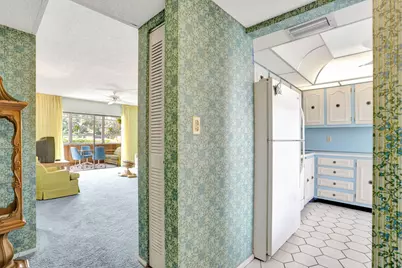 4000 NW 44th Avenue #113, Lauderdale Lakes, FL 33319 - Photo 3