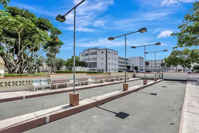 4000 NW 44th Avenue #113, Lauderdale Lakes, FL 33319 - Photo 33