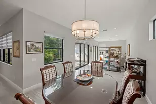 8125 Hobbes Wy, Palm Beach Gardens, FL 33418 - Photo 11