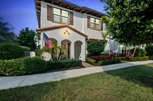 8125 Hobbes Wy, Palm Beach Gardens, FL 33418 - Photo 1