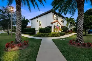 8125 Hobbes Wy, Palm Beach Gardens, FL 33418 - Photo 5