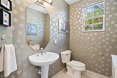 2739 Ravella Way, Palm Beach Gardens, FL 33410 - Photo 9