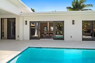 385 Linda Ln, West Palm Beach, FL 33405 - Photo 37